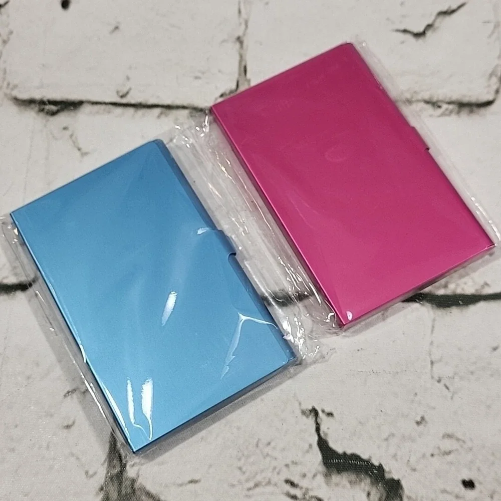 Hard Case‎ Wallet Metal ID Card Holder Lot Of 2 Pink Blue His Hers NEW